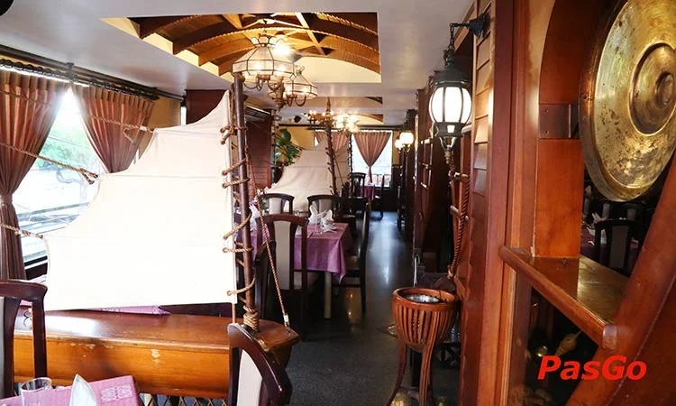 nha-hang-ngoc-suong-hoang-viet-slide-11