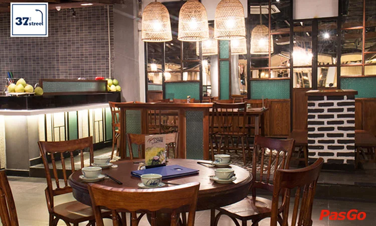 nha-hang-ngon-37-big-c-thang-long-11