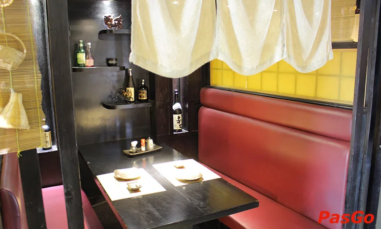 nha-hang-ngon-sushi-the-manor-10