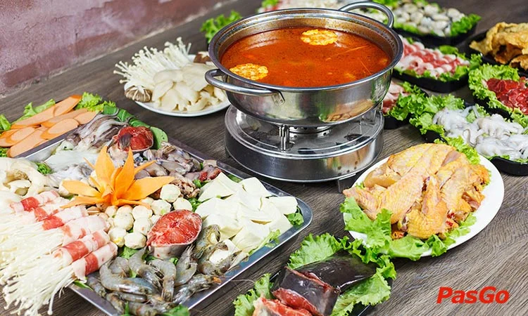 nha-hang-nhat-oanh-tran-quoc-hoan-slide-1