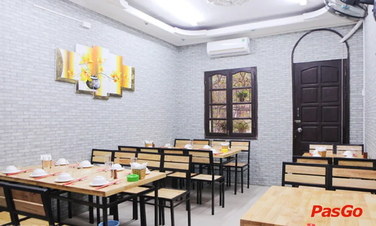 nha-hang-nhat-oanh-tran-quoc-hoan-slide-10