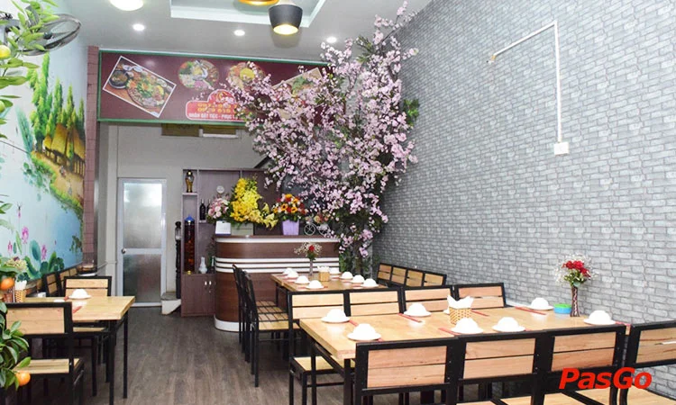 nha-hang-nhat-oanh-tran-quoc-hoan-slide-12