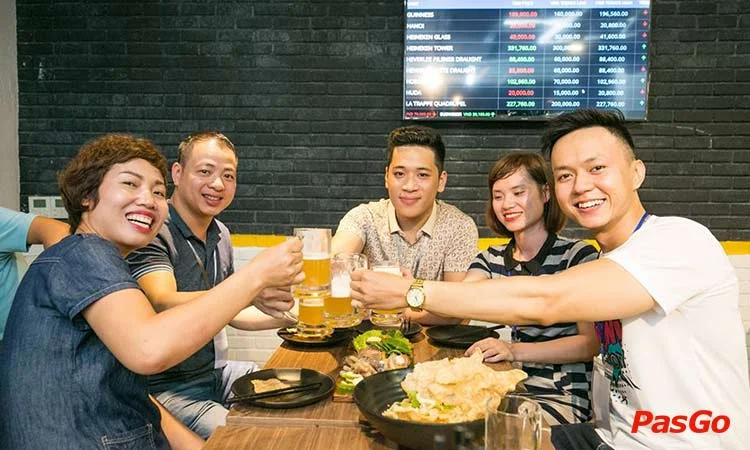 nha-hang-nhau-zo-cocobay-da-nang-10