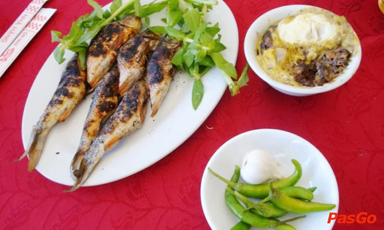 nha-hang-nhu-y-xo-viet-nghe-tinh-9