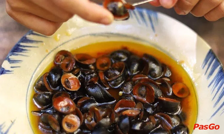 nha-hang-oc-chi-em-nguyen-thai-binh-5