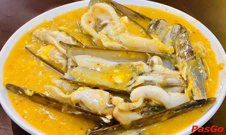 Nhà hàng Ốc Phủi Sài Gòn Bát Đàn chuyên hải sản tươi sống và lẩu cá kèo 7