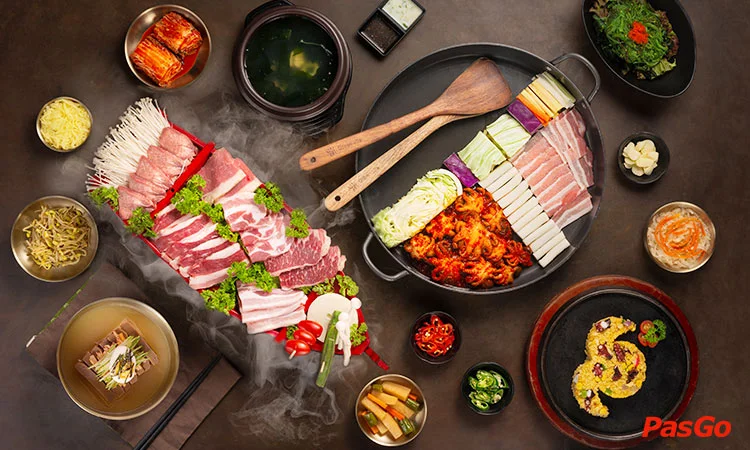 nha-hang-octopus-king-aeon-mall-long-bien-2