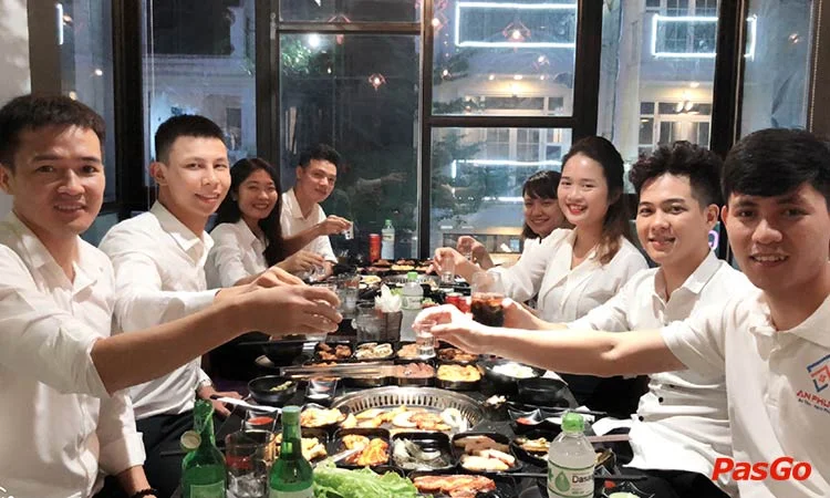 nha-hang-oh-cha-nguyen-huy-tuong-10