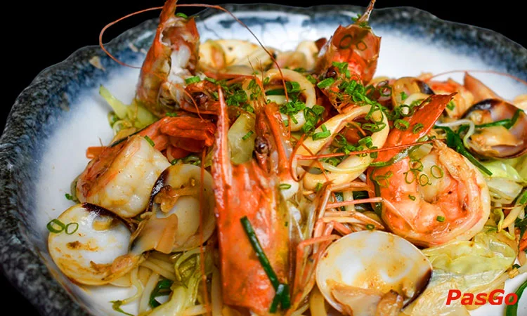 Nhà hàng OKKU Saigon Nguyễn Văn Hưởng Tinh Hoa Ẩm Thực Nhật Bản 6