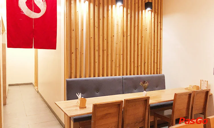 nha-hang-okome-sushi-bar-nguyen-dinh-chieu-10