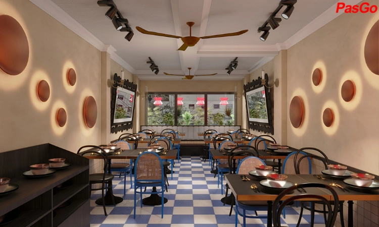 nha-hang-pai-kin-khao-giang-vo-12