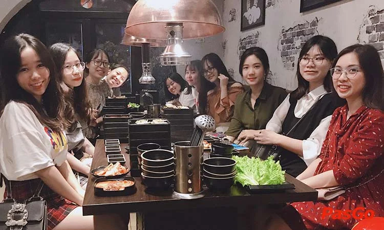 nha-hang-pappami-lau-nuong-phieu-luu-ki-nguyen-van-loc-12