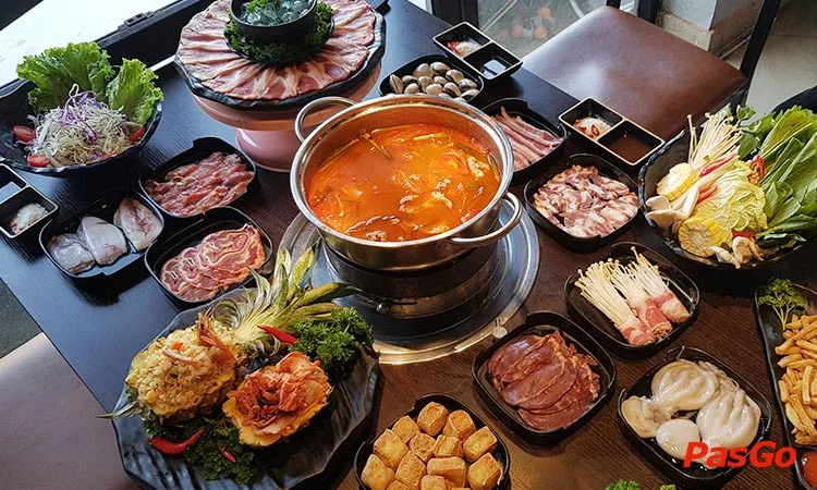 nha-hang-pappami-lau-nuong-phieu-luu-ki-nguyen-van-loc-9