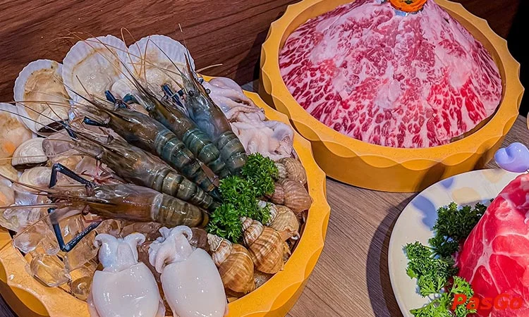 Nhà hàng Paradise Hotpot Buffet Hoàng Hoa Thám chuyên Buffet Lẩu 2