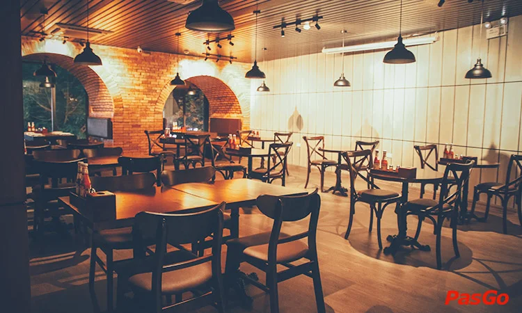 nha-hang-paradise-steak-truong-cong-giai-10