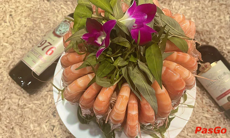 Nhà hàng Paris Lê Văn Khương nhà hàng hầm rượu không gian đẹp món ăn ngon 10