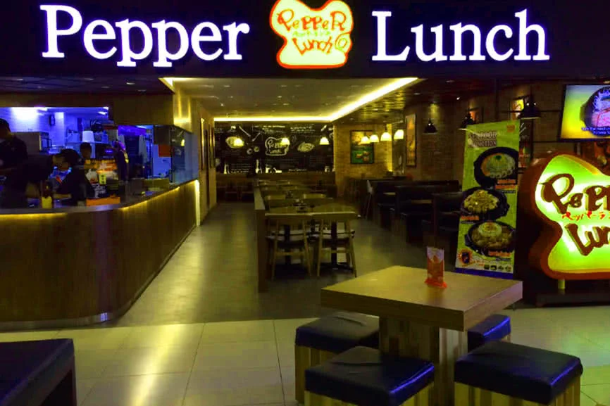 nha-hang-peper-lunch-vincom-hcm-2