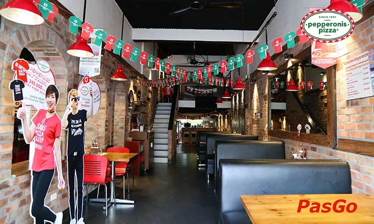 nha-hang-pepperonis-tran-dang-ninh-9