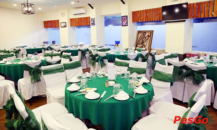 nha-hang-phi-pho-bien-le-hong-phong-slide-12