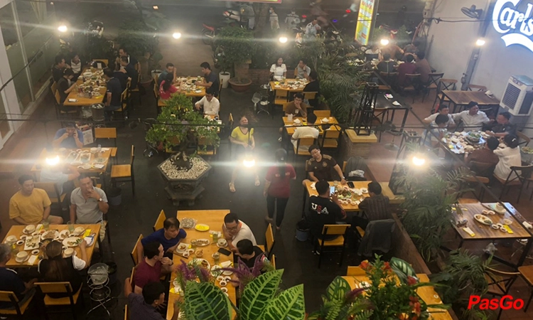 Nhà hàng Phố Bia Đường 9A 12