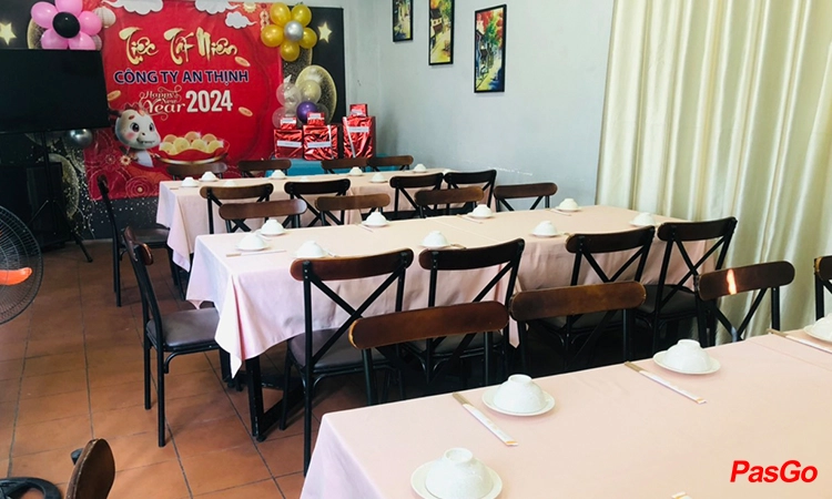 Nhà hàng Phố Bia Đường 9A 13