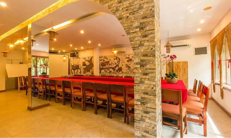 nha-hang-pho-haru-pho-duc-chinh-quan-1-10