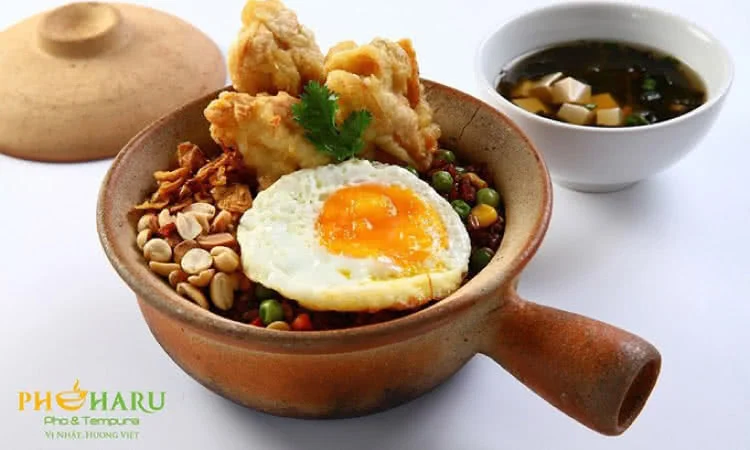 nha-hang-pho-haru-pho-duc-chinh-quan-1-6