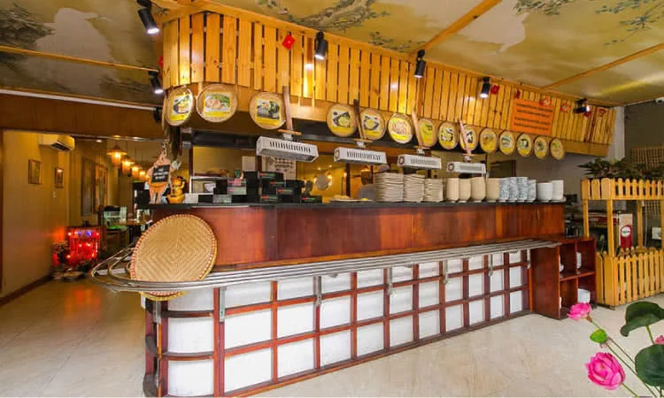 nha-hang-pho-haru-pho-duc-chinh-quan-1-9
