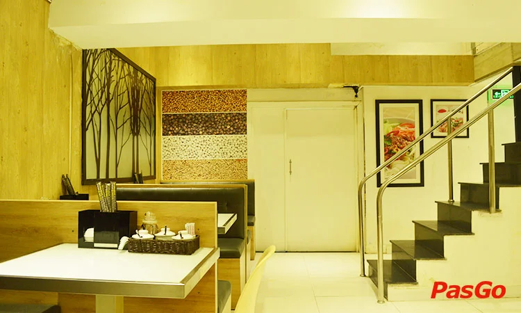 nha-hang-pho-ong-hung-dong-khoi-4