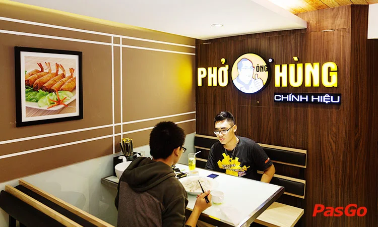 nha-hang-pho-ong-hung-le-thanh-ton-12