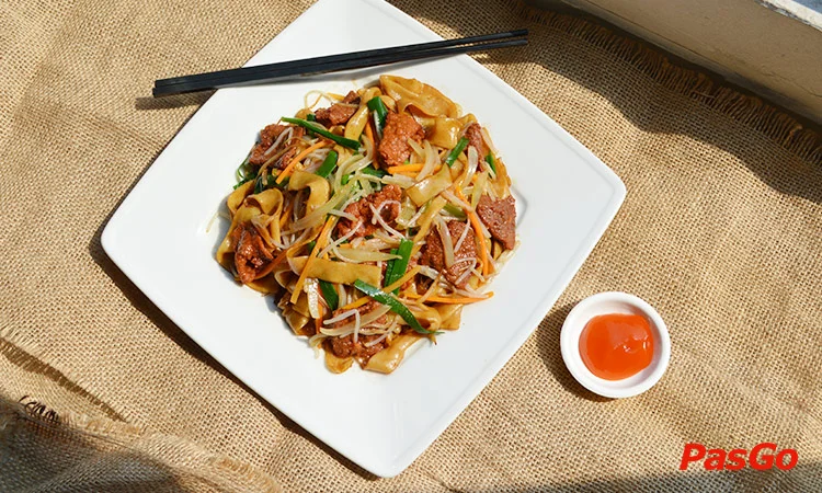 nha-hang-pho-ong-hung-le-thanh-ton-4