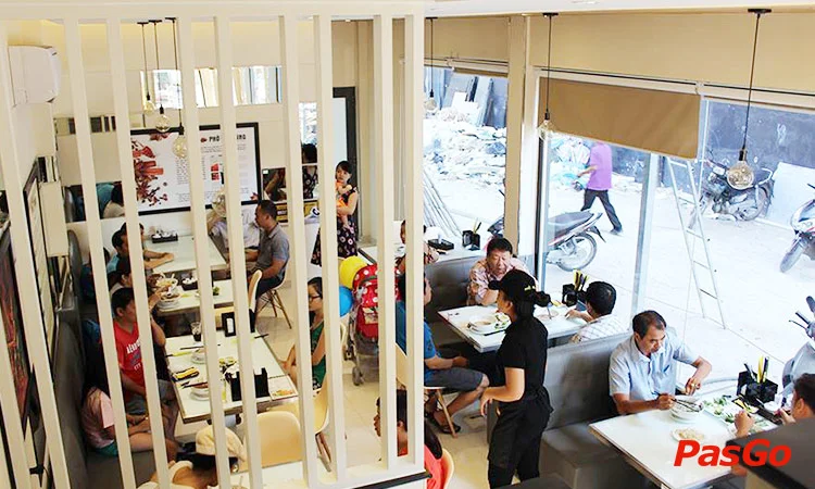 nha-hang-pho-ong-hung-tan-son-nhi-12