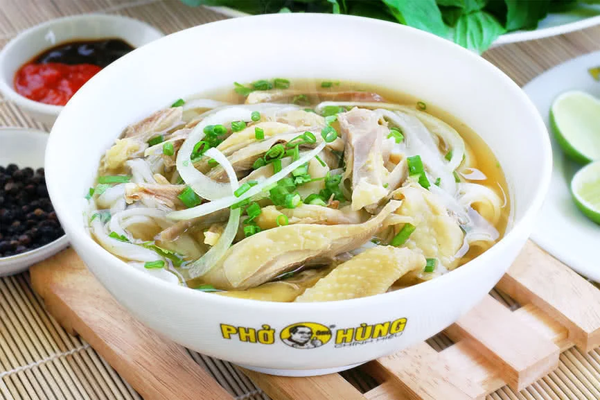 nha-hang-pho-ong-hung-van-mieu-slide-6