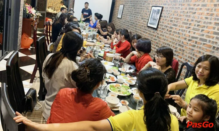 nha-hang-pho-xua-tay-son-11