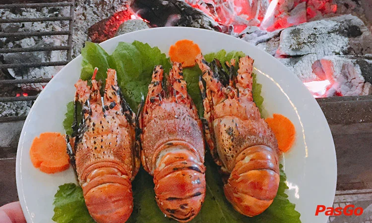 nha-hang-pool-buffet-yersin-nha-trang-10