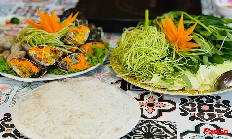 nha-hang-quan-moc-thai-ha-2