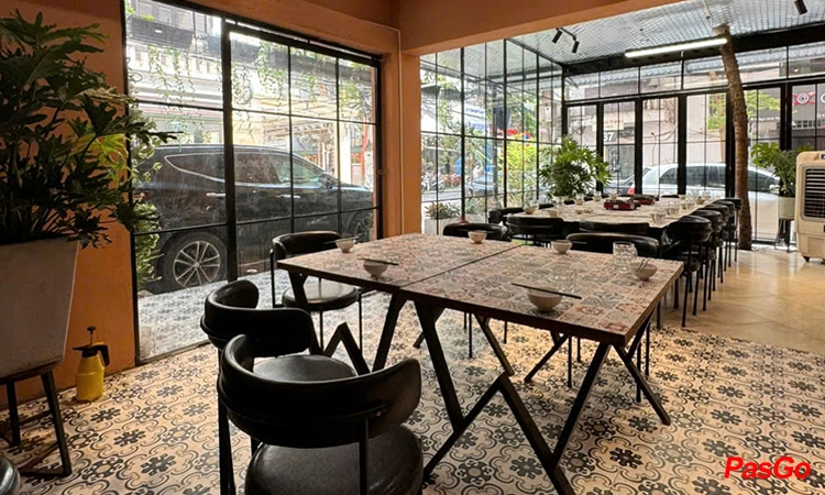 nha-hang-quan-moc-thai-ha-9