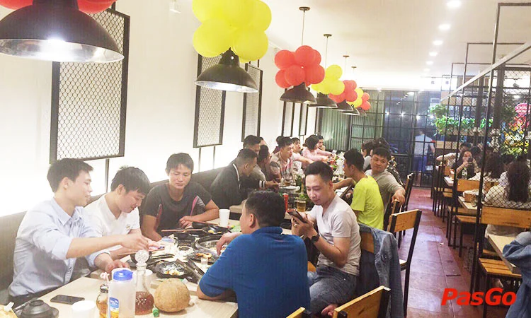 nha-hang-quan-toong-linh-nam-slide-10