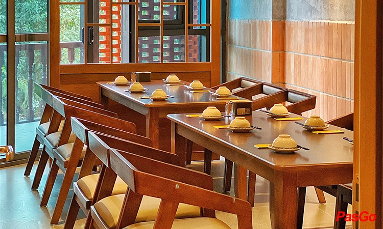 nha-hang-quan-xua-luu-quang-vu-11