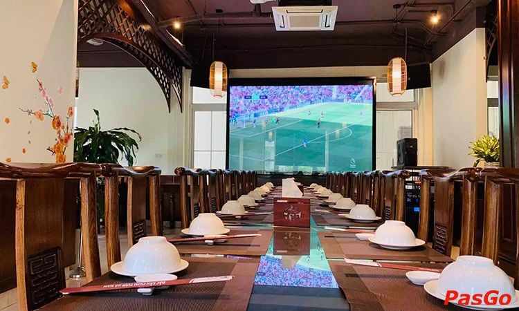 Nha-hang-quy-co-nguyen-huy-tuong-10