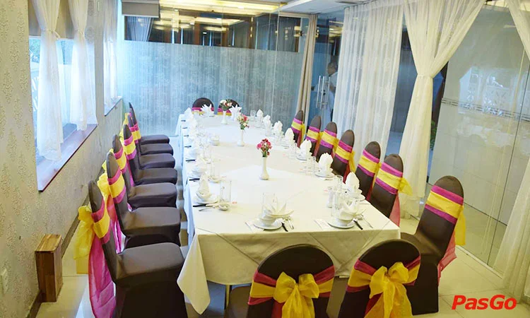 nha-hang-rang-dong-cach-mang-thang-8-11