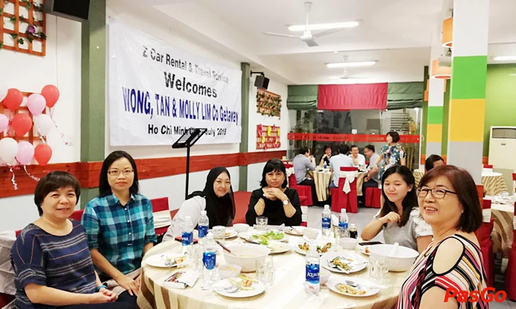 nha-hang-redhouse-saigon-dien-bien-phu-10