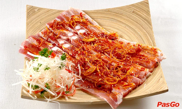 nha-hang-roll-garden-landmark-81-6