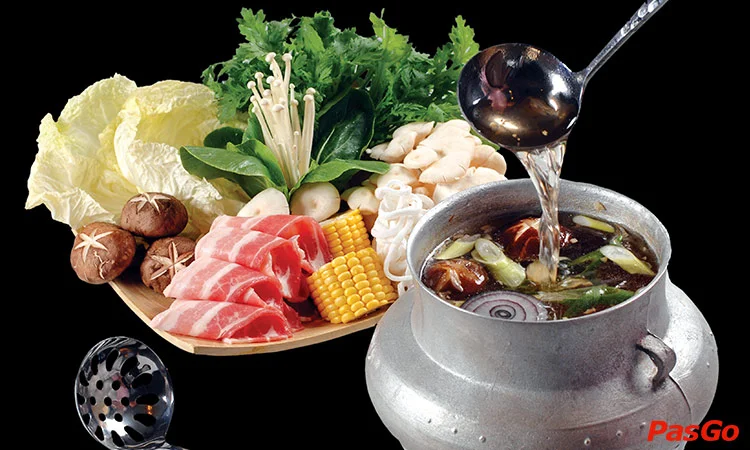 nha-hang-roll-garden-landmark-81-8