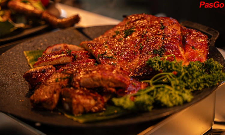 nha-hang-royal-buffet-10