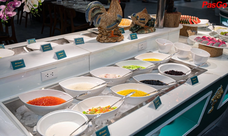 nha-hang-royal-buffet-12