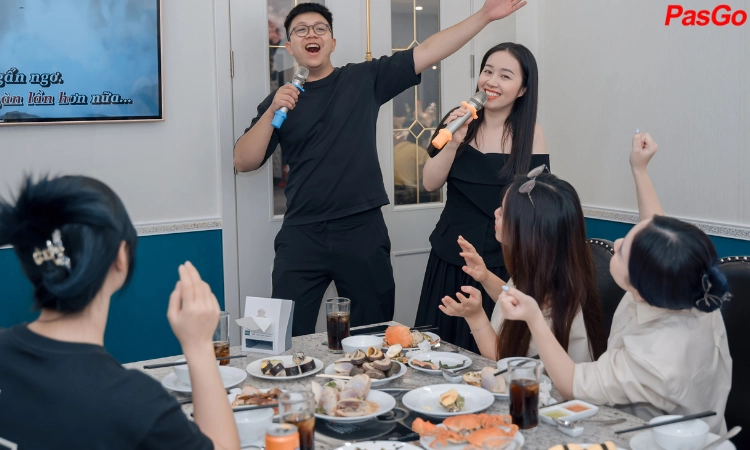 nha-hang-royal-buffet-14