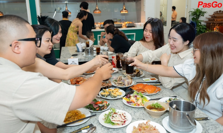 nha-hang-royal-buffet-15