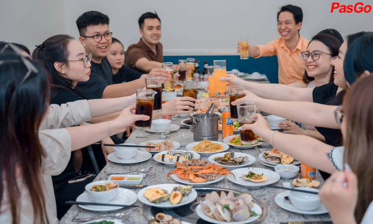 nha-hang-royal-buffet-17