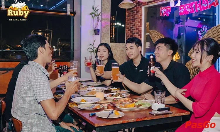 Nhà hàng Ruby Restaurant Trần Quốc Tuấn Món Á-Âu Fusion đặc sắc 11